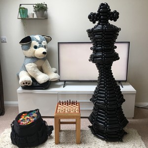 balloon model chess piece
