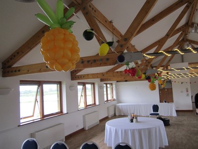 balloon bunting