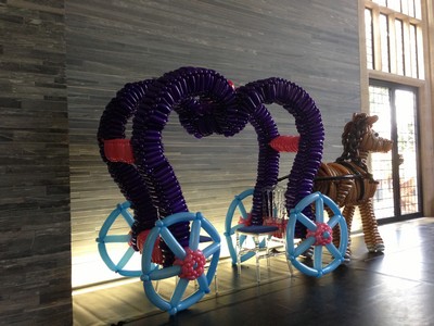 balloon model horse and cart