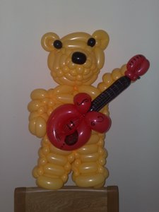 balloon bear guitar