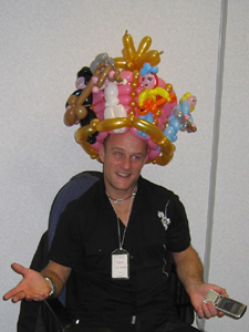 balloon hat