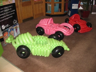 balloon racing cars