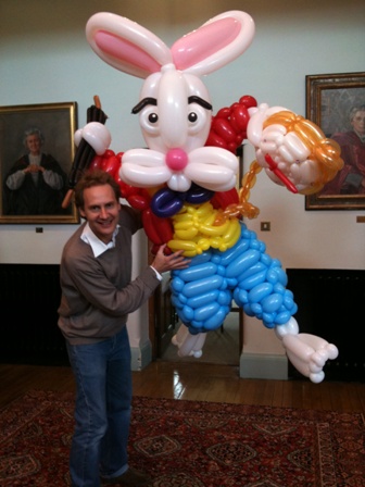 balloon white rabbit