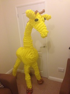 balloon model giraffe