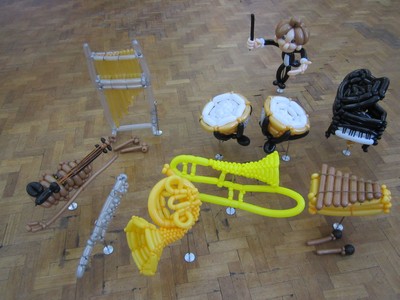 balloon model musical instrument